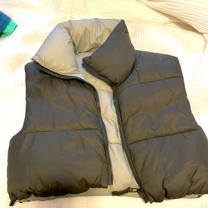 ZARA cropped puffer vest